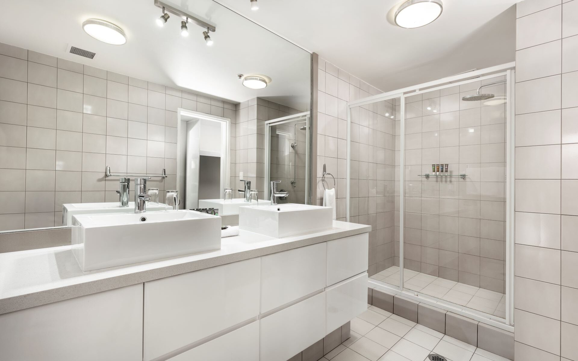 Gold Coast Accommodation | Surfers Paradise Hotel | Gold Coast Hotel