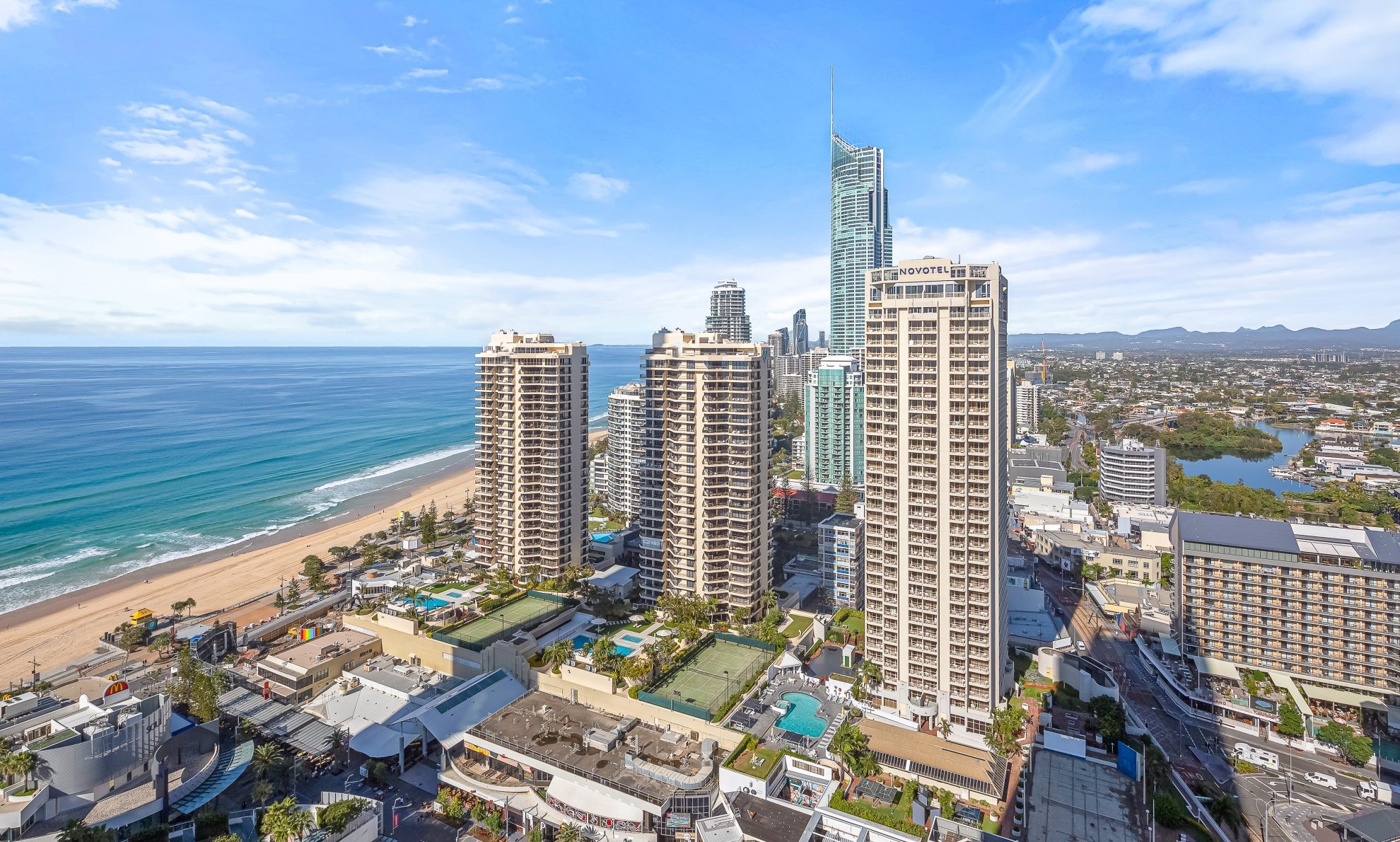 Hotel International Beach Resort, Surfers Paradise, Australia 